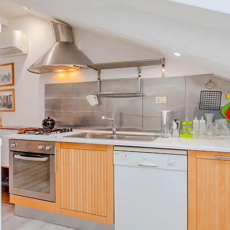 Apartmán La Casa Sui Tetti, Airco, Centro, Parcheggio 100 M *