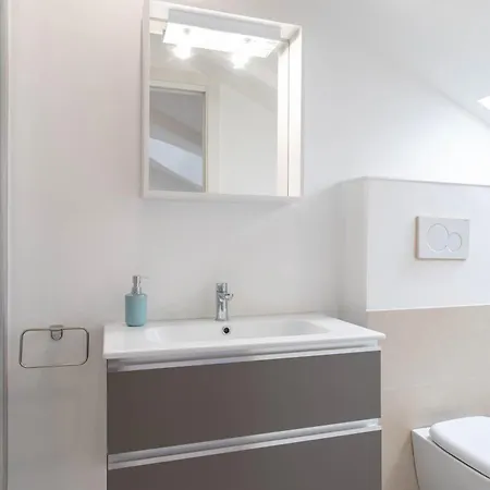 La Casa Sui Tetti, Airco, Centro, Parcheggio 100 M Apartment