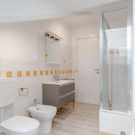 La Casa Sui Tetti, Airco, Centro, Parcheggio 100 M Apartmán