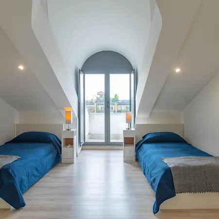 La Casa Sui Tetti, Airco, Centro, Parcheggio 100 M Apartmán
